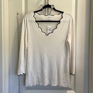 New Roz & Ali Off White Sweater